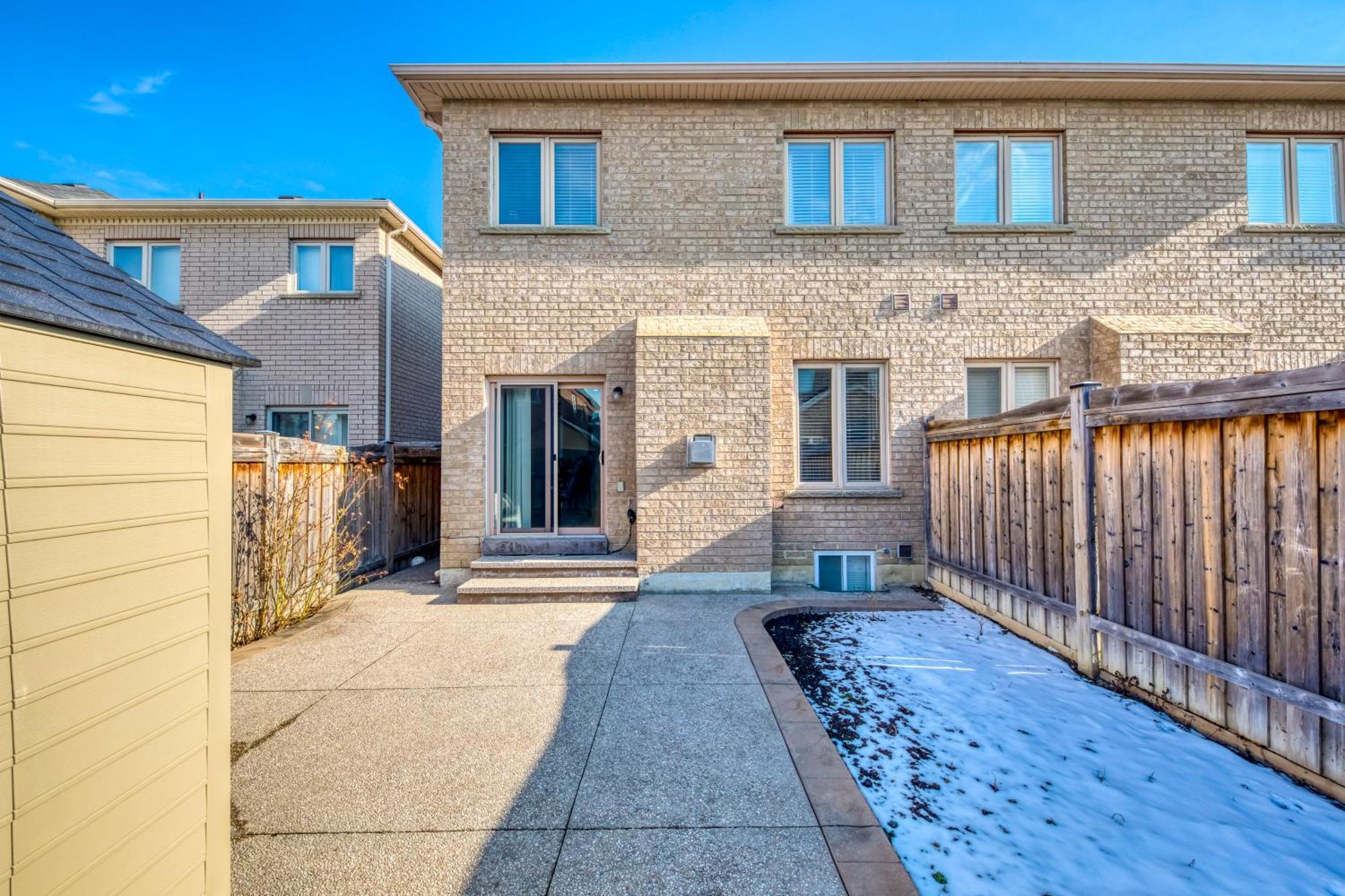 Avid Vacation Palace In Castlemore , Brampton Exteriér fotografie