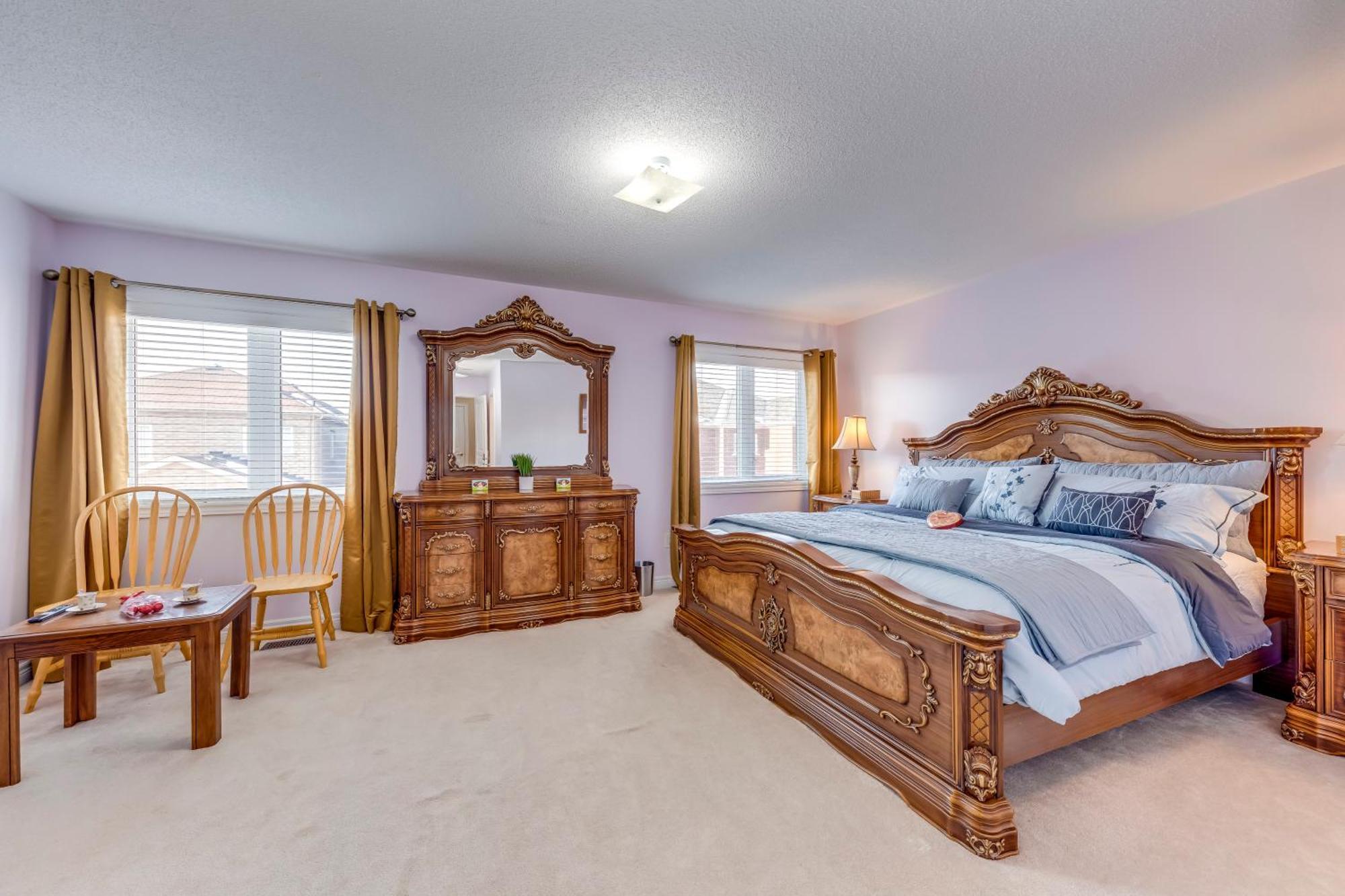 Avid Vacation Palace In Castlemore , Brampton Exteriér fotografie